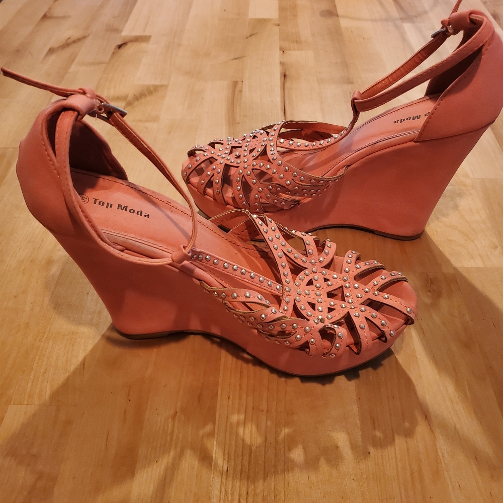 Wedges - Picture 2 of 3